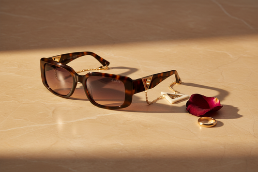 Guess GU7891 52B — The Tortoise Dream