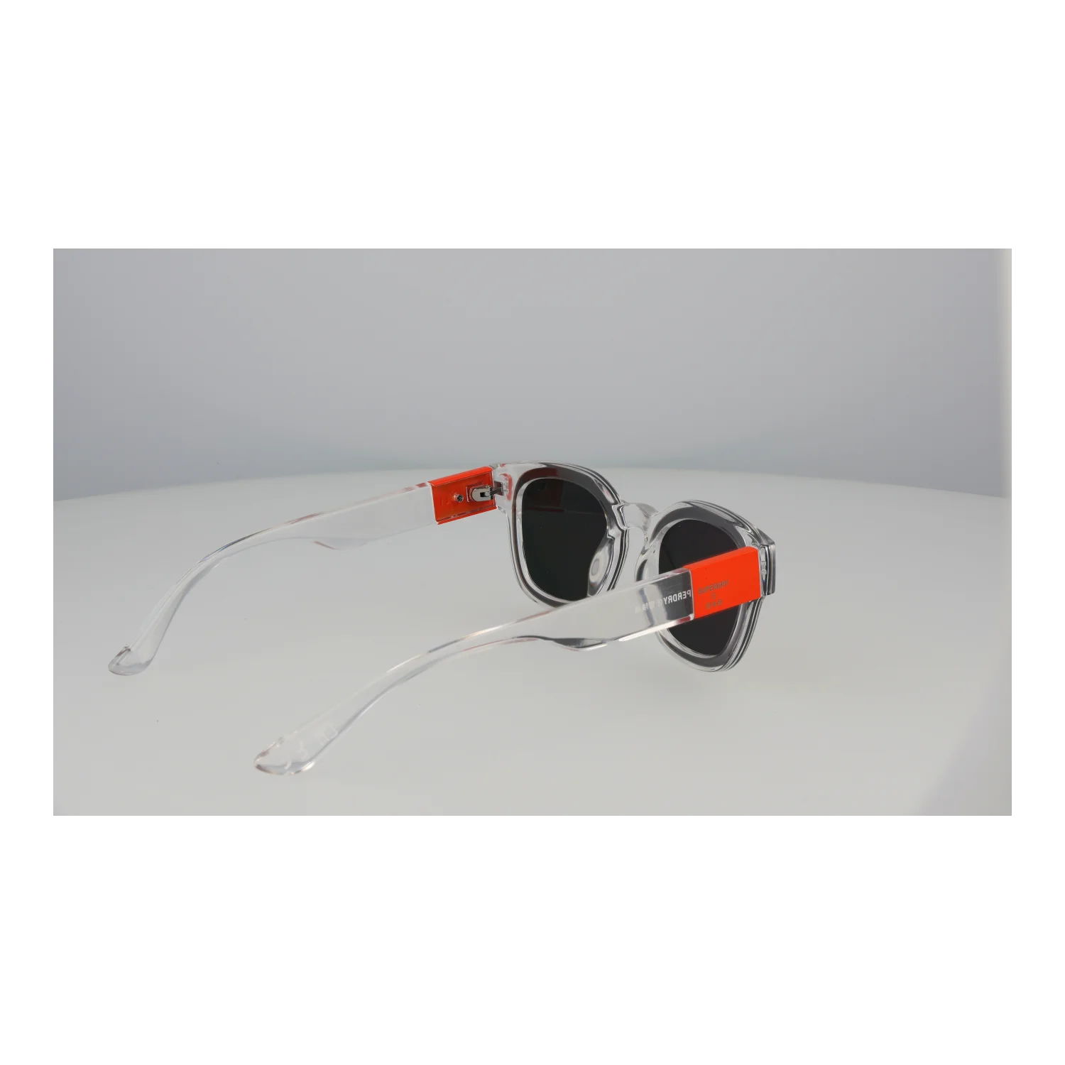 sds-xmono-53113_2.png